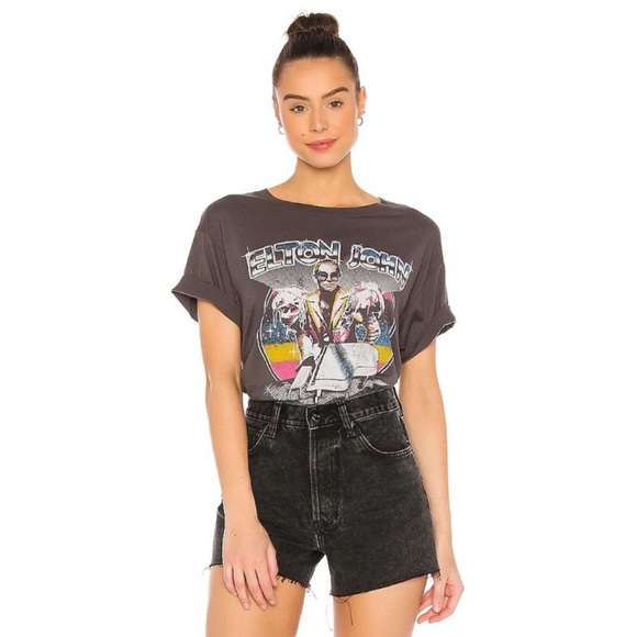 Daydreamer Tops - Daydreamer Elton John On Tour Boyfriend Black Tee